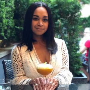 Meet your Posher, Dana